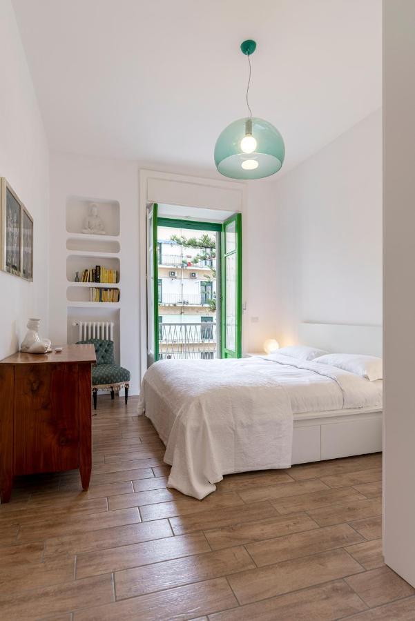 Starhost - Casa Guglielmo Διαμέρισμα Σαλέρνο Εξωτερικό φωτογραφία
